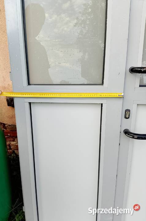 Drzwi aluminiowe sklepowe witryna sklepowa Breń Osuchowski