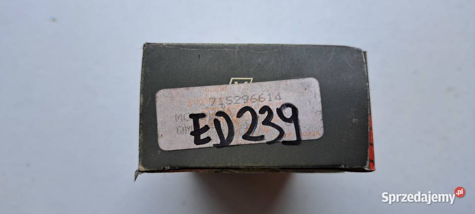 Nakładka przełącznika szyb przód prawy 715296614 Mocowania Luzino