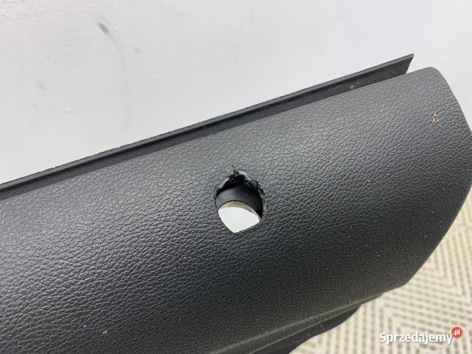 BOCZEK DRZWI PRAWY PRZÓD OPEL ASTRA K Hatchback