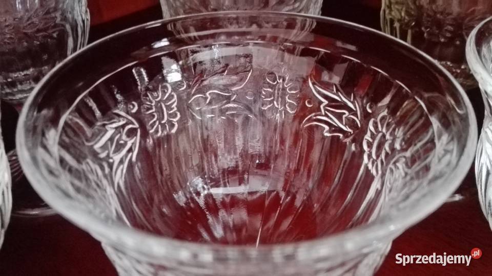 Kielichy puchary 6 szkło Ząbkowice Śląskie Białystok