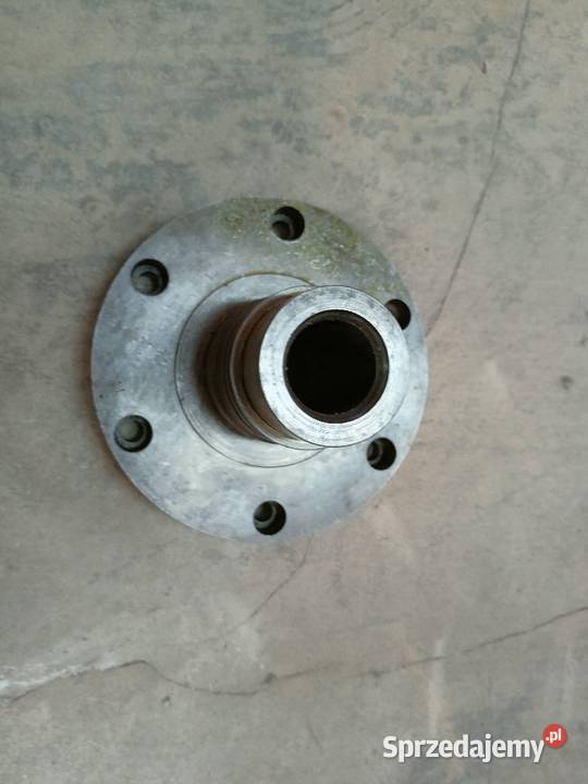 Pokrywa Wzmacniacza Zetor 78126050 nieuszkodzony