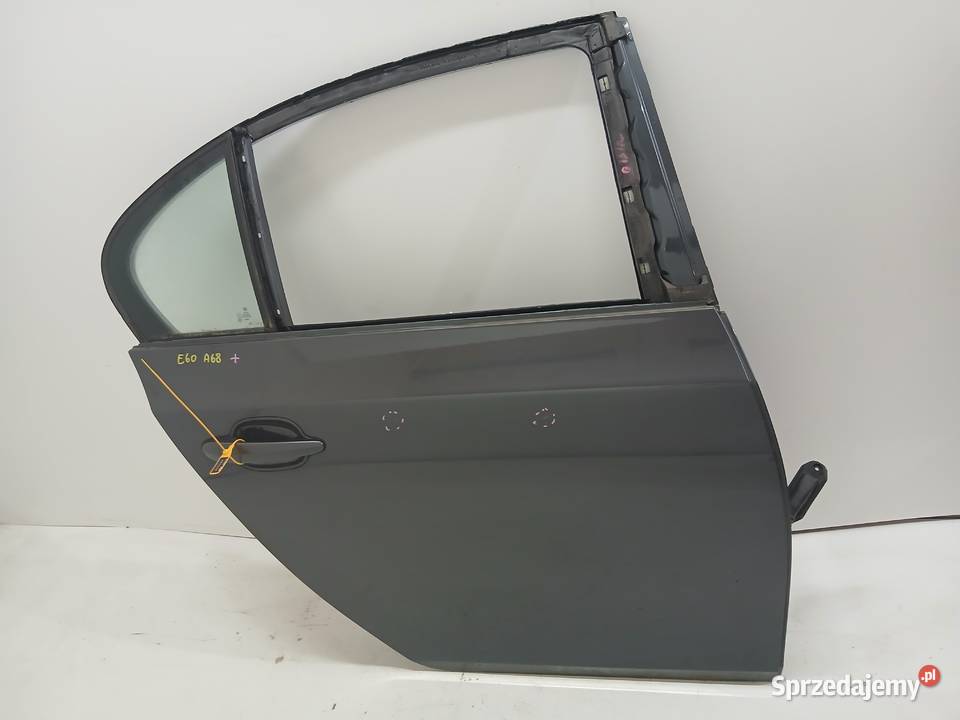 DRZWI PRAWE TYLNE BMW E60 A687 PLATINGRAU Strzyżewice