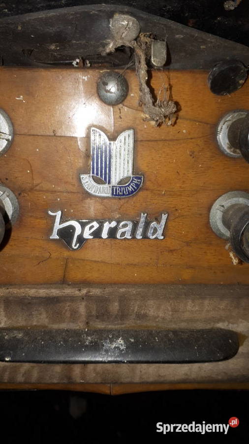 Triumph Herald znaczek logo napis Golczowice sprzedam