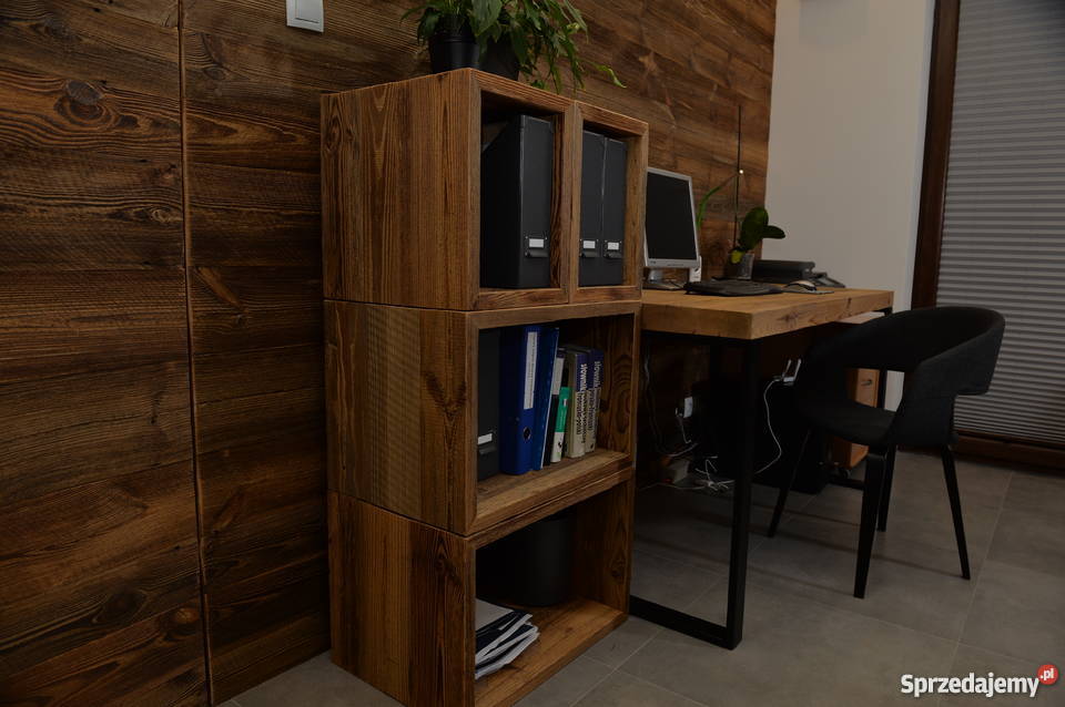 Praktyczny regał ze starego drewna Alldeco Warszawa
