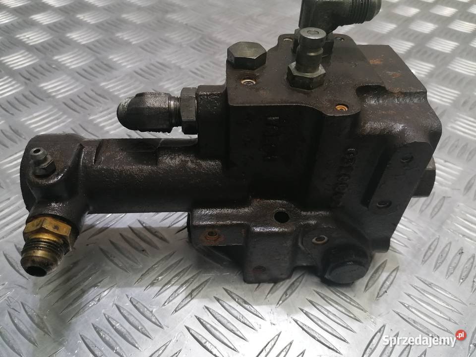 Zawór sprzęgła Massey Ferguson 8110 8120 8130 Massey Ferguson Drohiczyn