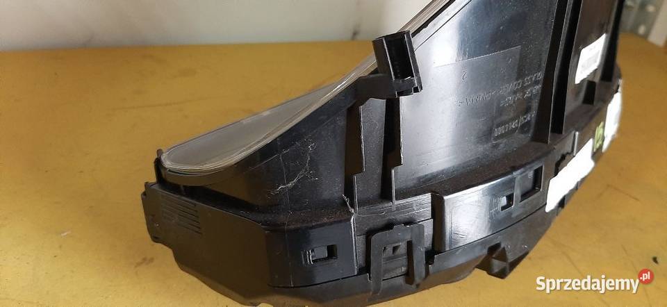 Licznik Mercedes W212 CDI europa A2129002509 Włoszczowa