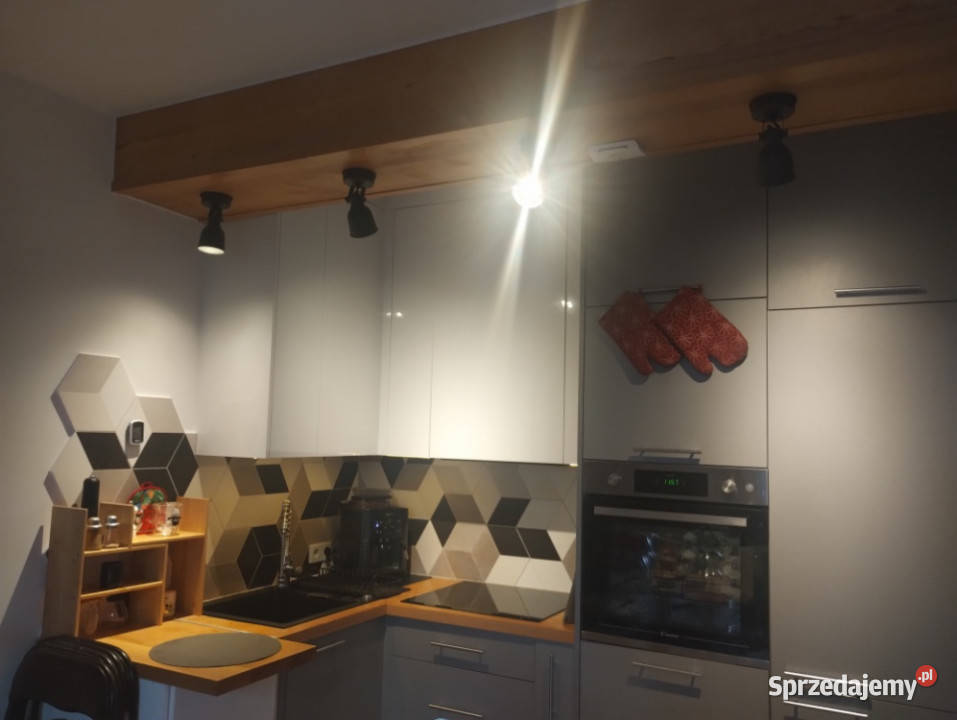 Bezczynszowe 3 pokoje z ogródkiem i z małopolskie sprzedam