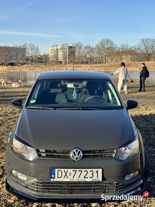 Volkswagen Polo 2015 Benzyna Ekonom Hatchback Polo Wrocław