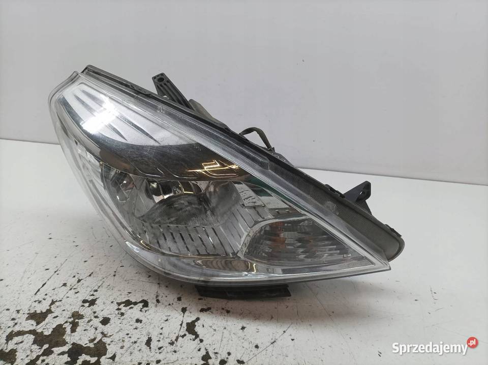 LAMPA PRZÓD PRAWA EU Piaggio Porter II 2021 NP6 osobowe