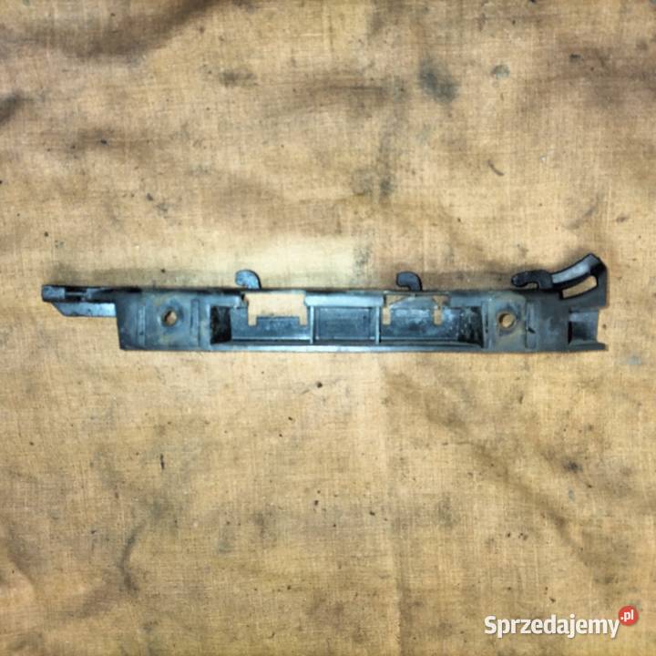 Ślizg zderzaka przedniego lewej stronie BMW E65 Poręba sprzedam