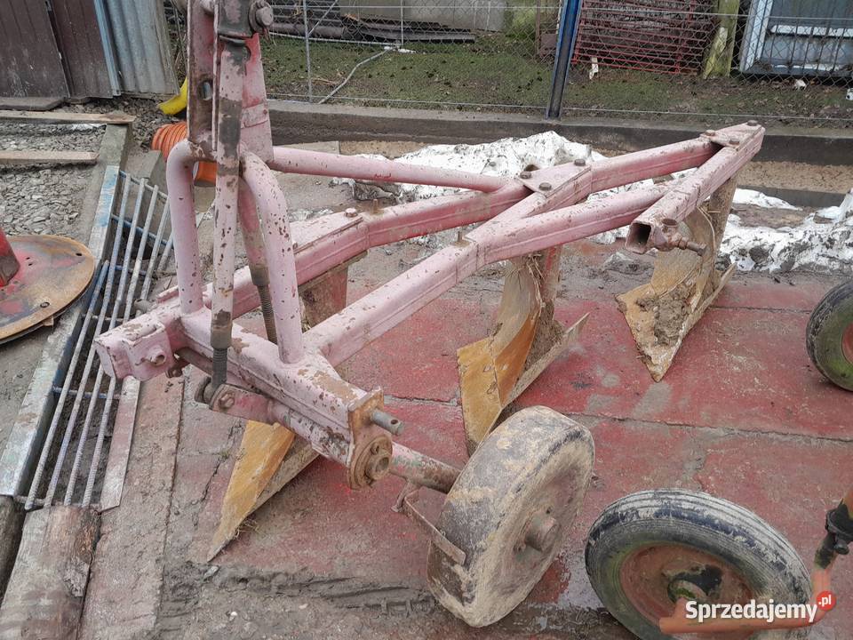 Pług 3 duży nieuszkodzony Pługi Gnojnik