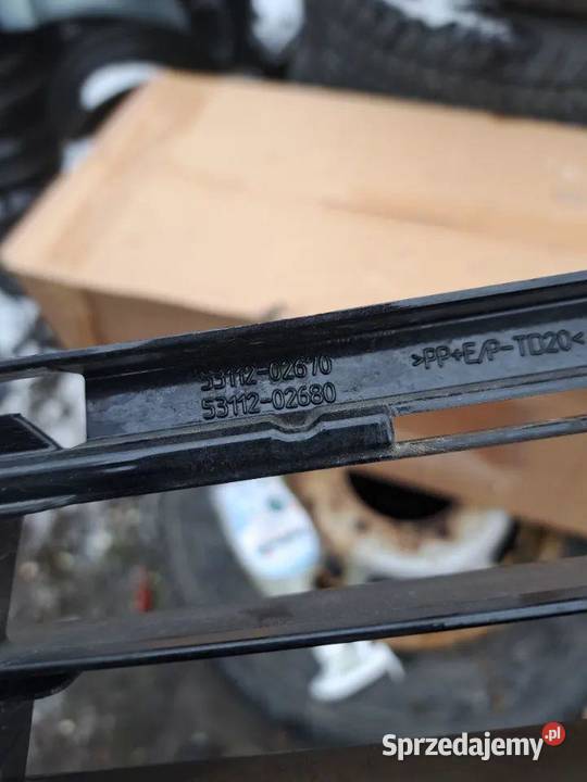 Kratka środkowa Toyota Auris II lift 5311202670 Kratki nawiewu