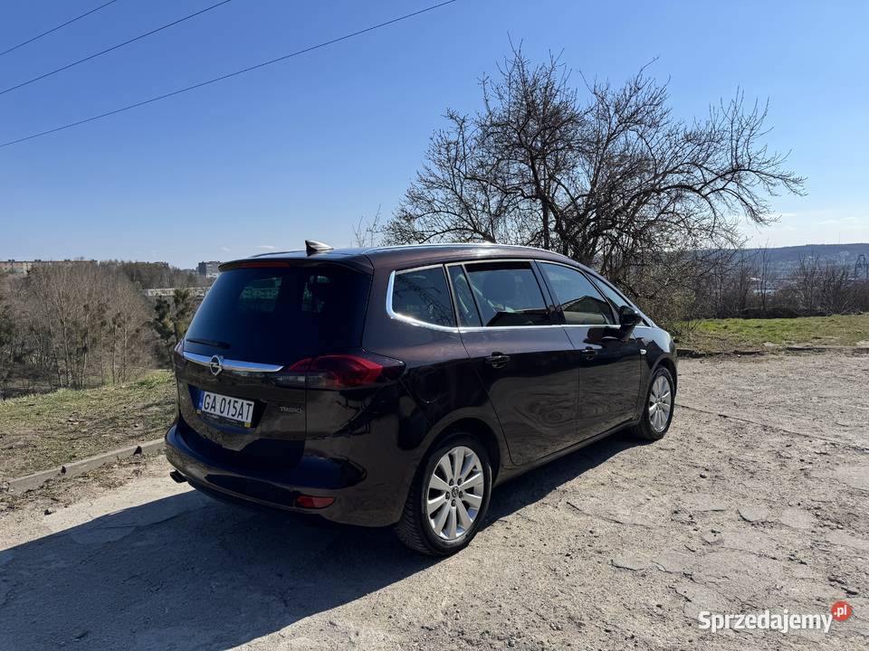 Opel Zafira Tourer 16 Turbo 170 Salon Polska pomorskie Gdynia