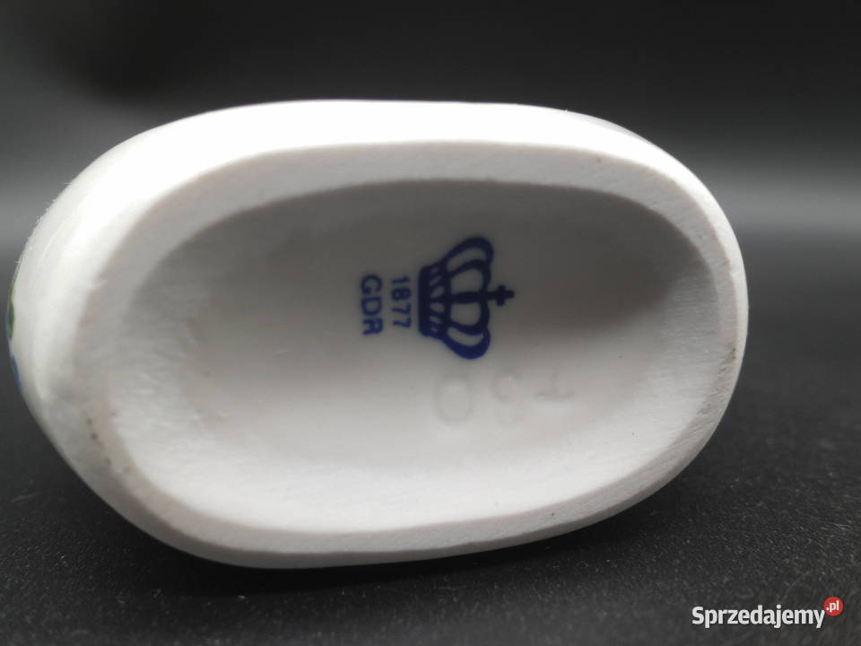 Lippelsdorf porcelanowy wazonwazonik wielkopolskie Raszków