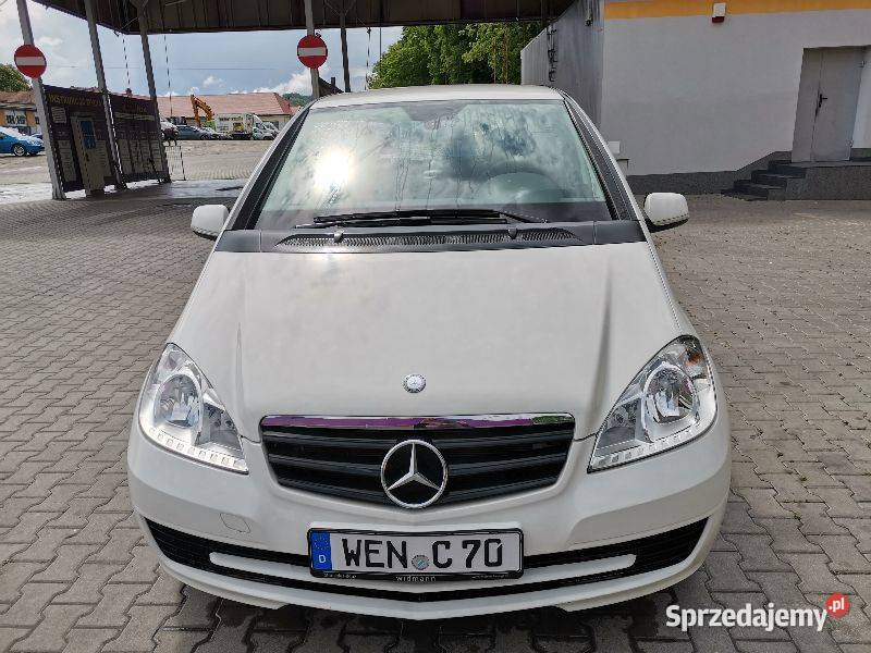 Mercedes aklasa AUTOMAT 7biegowy nowhamulce 115KM Samochody osobowe Tarnów