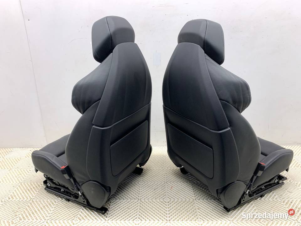 FOTELE KANAPA BOCZKI KOMPLET BMW G30 osobowe Wyposażenie wnętrza