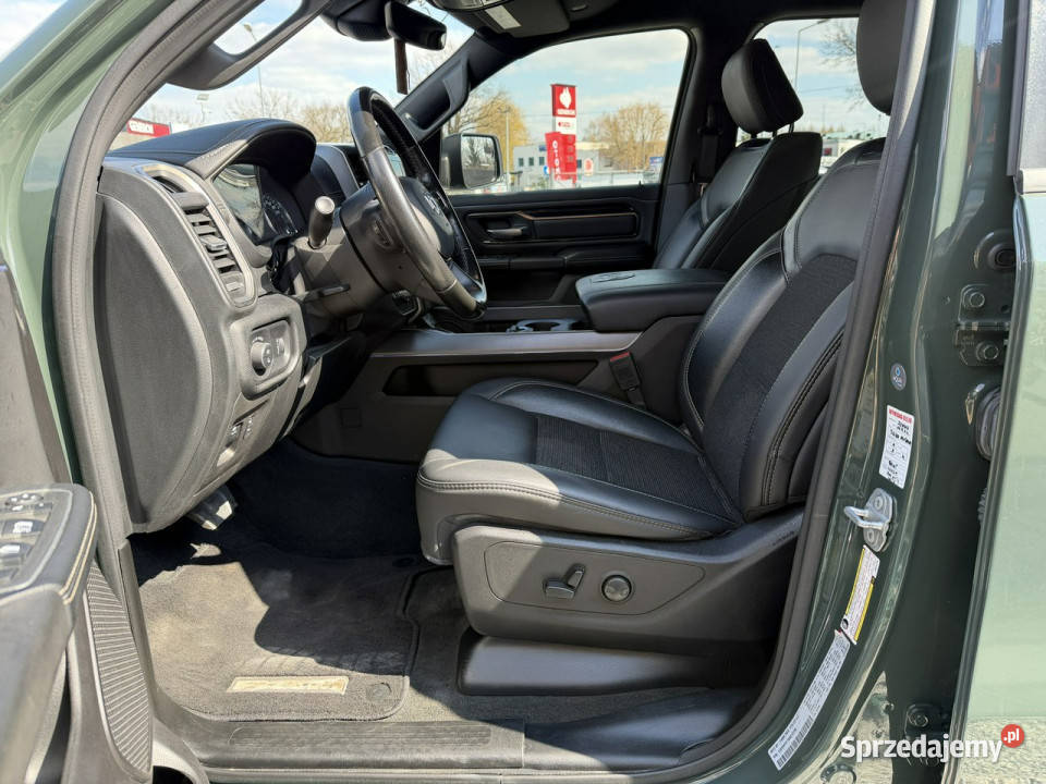Dodge RAM FV23 Zmodyfikowany LPG SPORT LIFT Duży gniazdo AUX Bydgoszcz