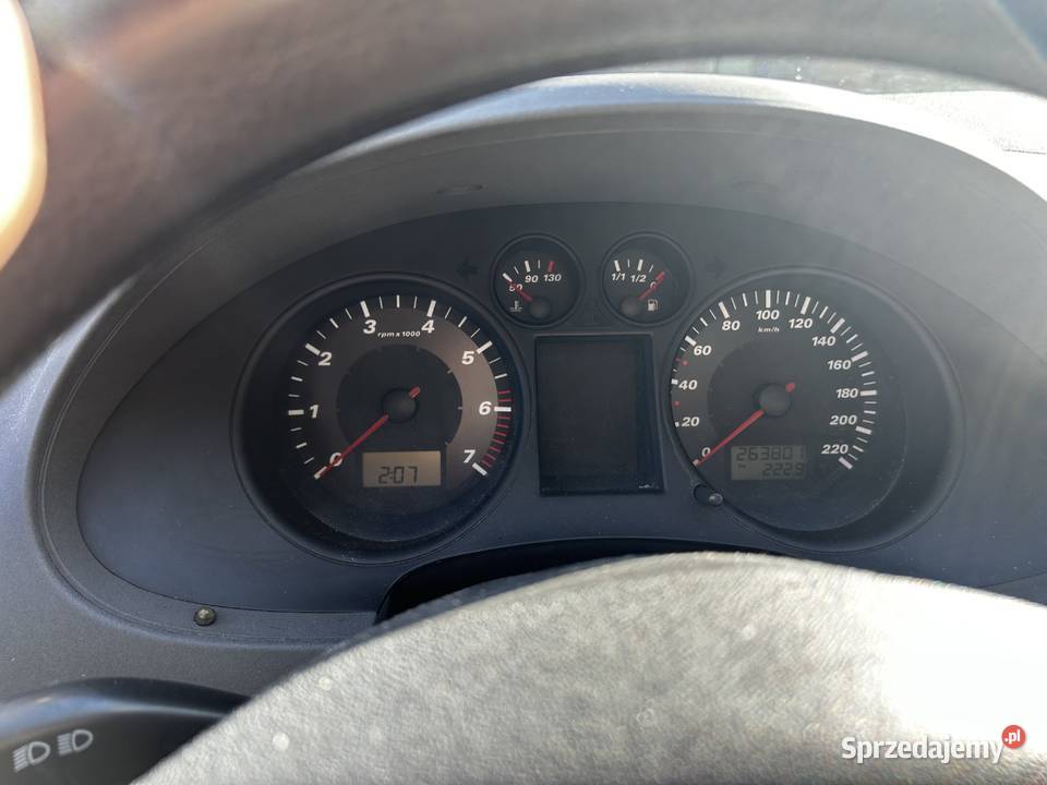 Seat Ibiza 2003 14 benzyna 75 koni Ibiza Tarnów