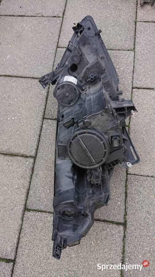 Opel Zafira C lampa przód lewa europa wielkopolskie Poznań