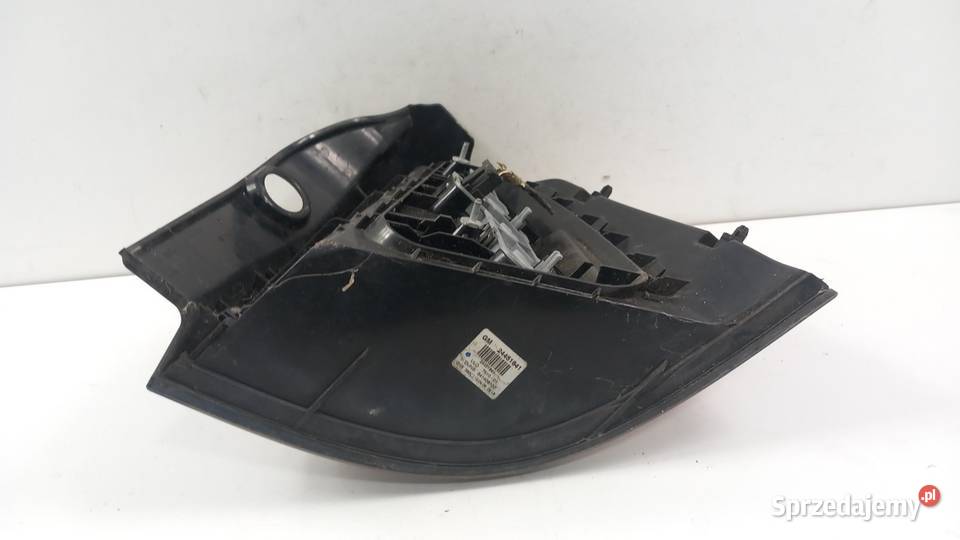 OPEL ZAFIRA B VAN LAMPA TYŁ LEWA Zbierkowo