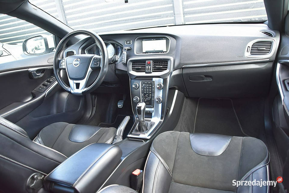 Volvo V40 V40 20D2 120 RDesign Alcantara Led mazowieckie Nowe Kucice
