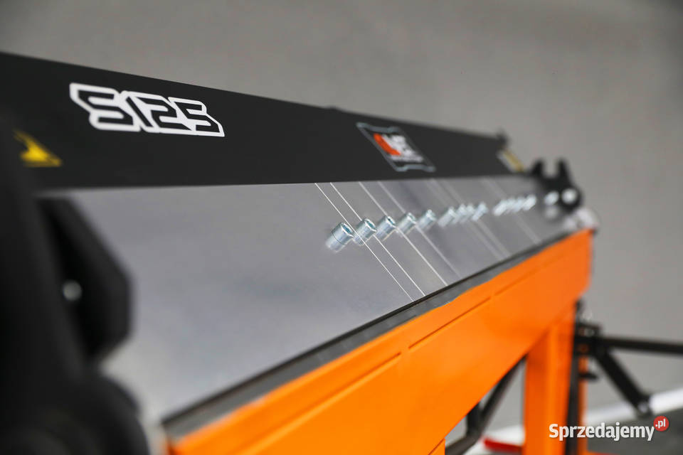 Zaginarka segmentowa S1251250mm z nożem Pozostałe
