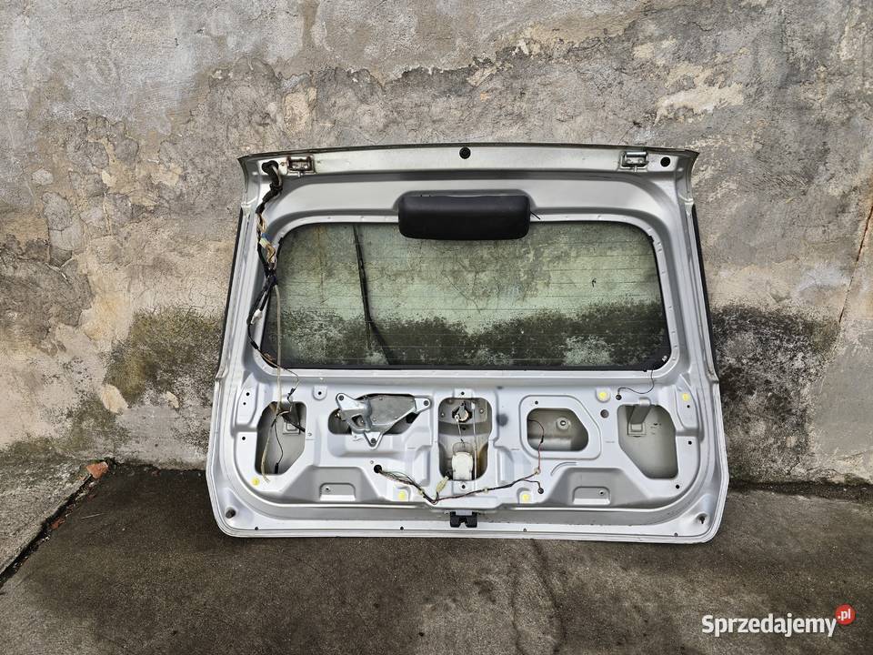 Suzuki Ignis MH Subaru G3X Justy klapa pokrywa