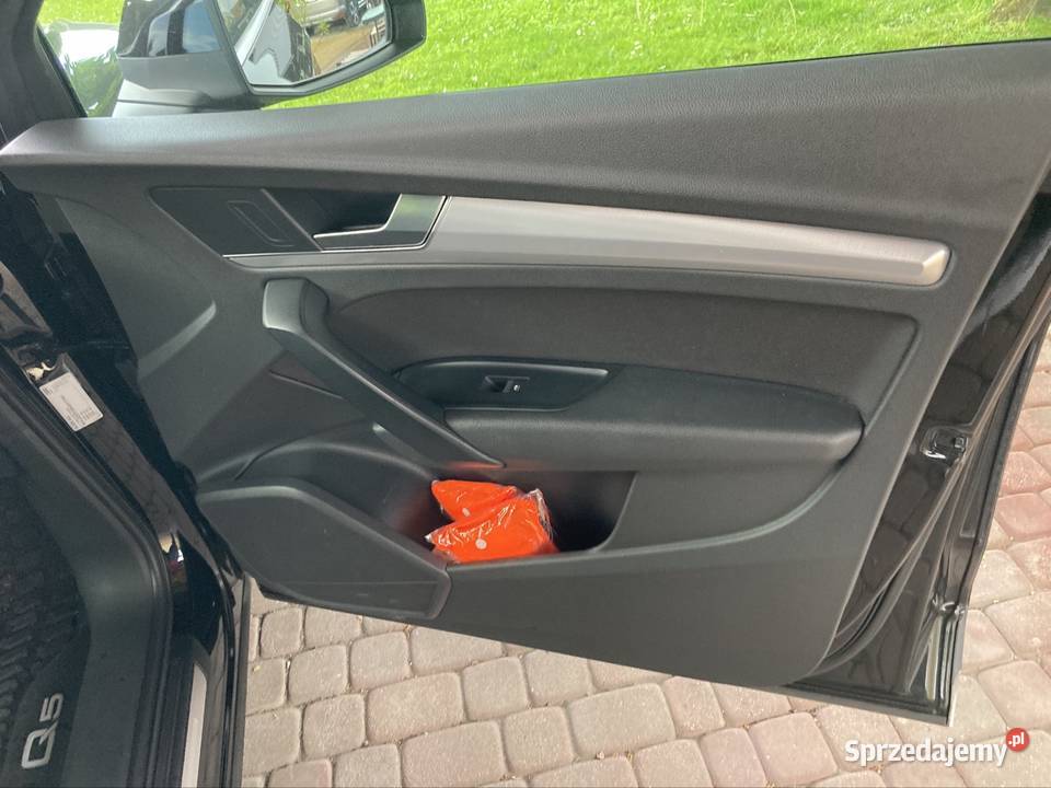 Fotele Tapicerka Audi Q5 80A Q5 Mnich sprzedam