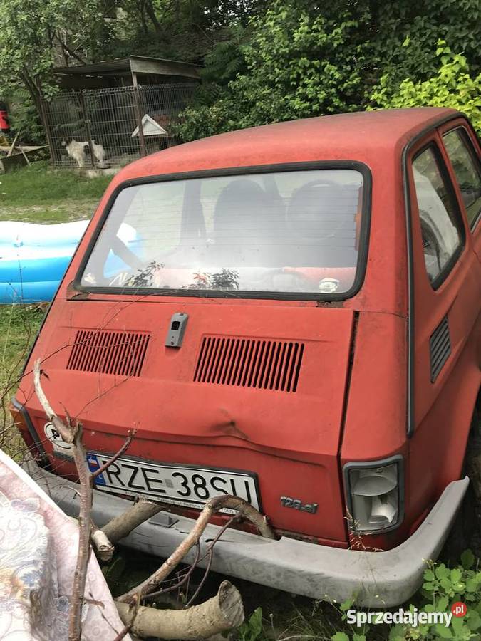 Maluch Fiat 126p uszkodzony Jasło