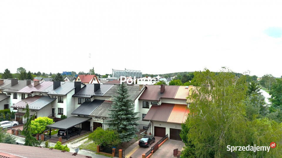 Dom z ogrodem tarasem i garażem lubelskie Łaszczów sprzedam