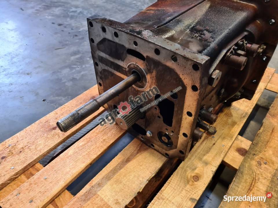 Skrzynia biegów Massey Ferguson 7616 1503B1 Byków sprzedam