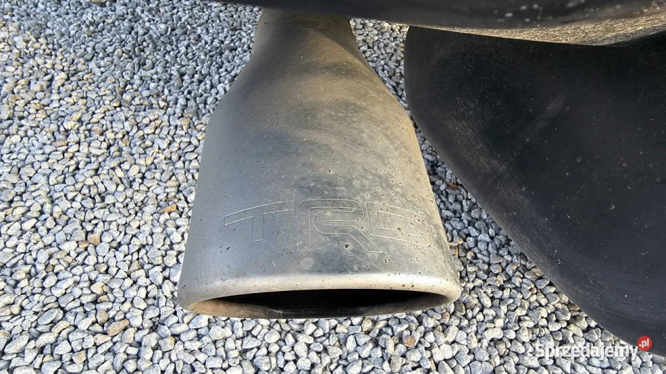 Toyota FJ Cruiser ZAMIANA Rury Progi TRD 40 z gniazdo USB Świdnica