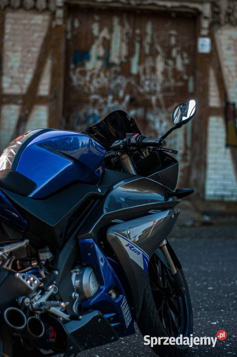 Yamaha YZF R125 125cm3