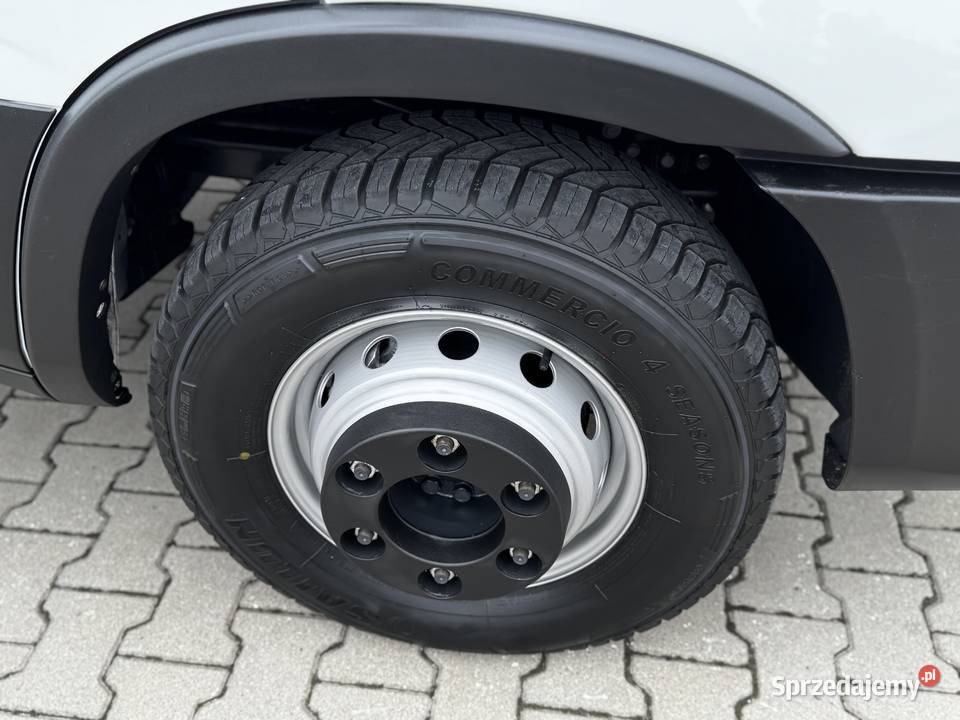 Iveco Daily 72C18 2021r 30 HIMATIC bluetooth Daleszyce sprzedam