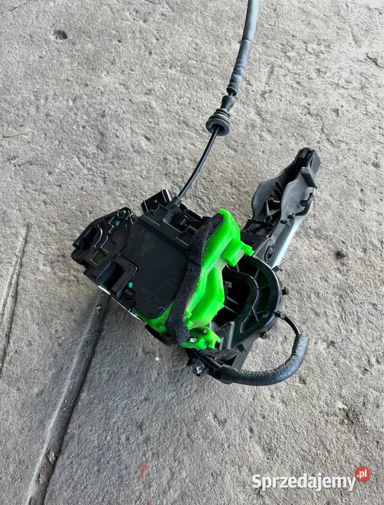 Zamek drzwi Kia ceed 2 prawy przód klamka ceed