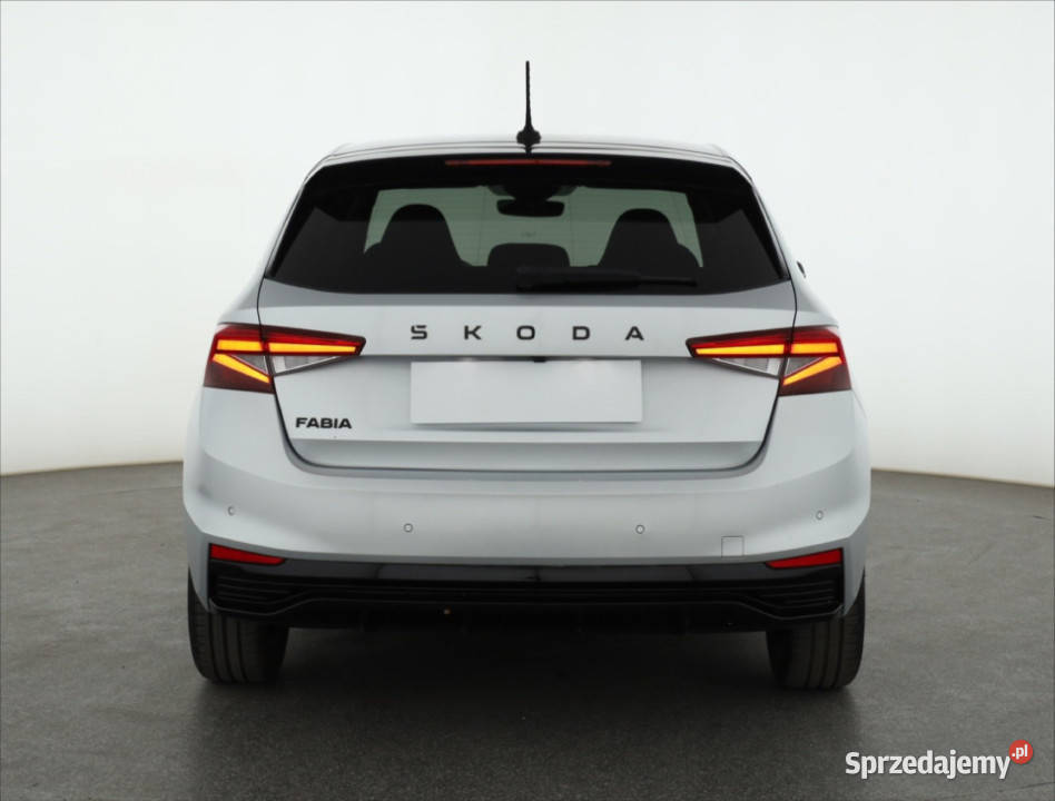 Skoda Fabia 10 TSI czujnik parkowania Piaseczno