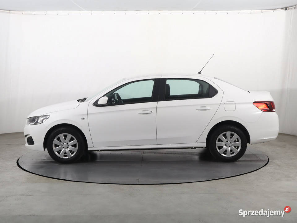 Peugeot 301 12 PureTech światła przeciwmgielne śląskie Katowice