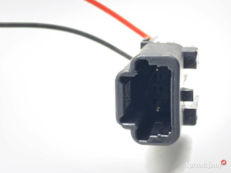 LAMPA TYŁ LEWA WEWNĘTRZNA RENAULT CLIO IV sprzedam