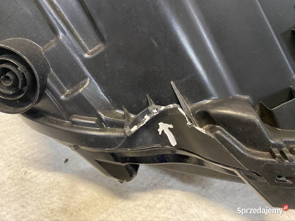 VW TRANSPORTER T6 LIFT LAMPA LEWA PRZÓD Jasienica