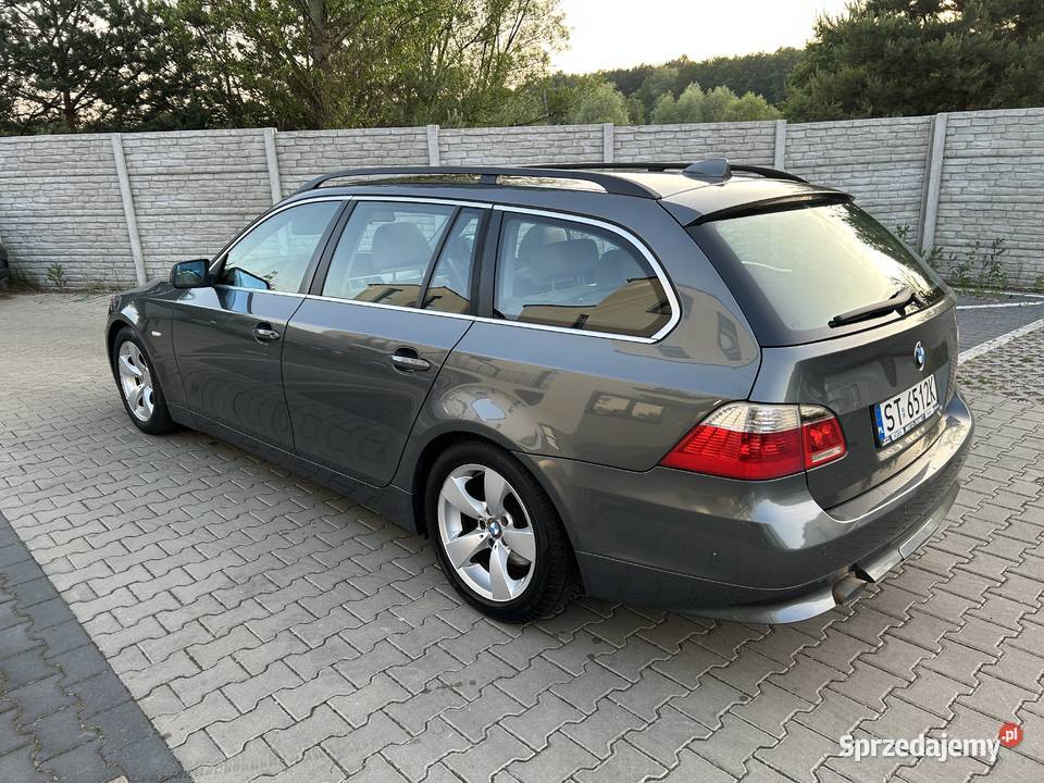 BMW Seria 5 BMW E61 520d Touring 2007 Panorama lakier metallic Tychy