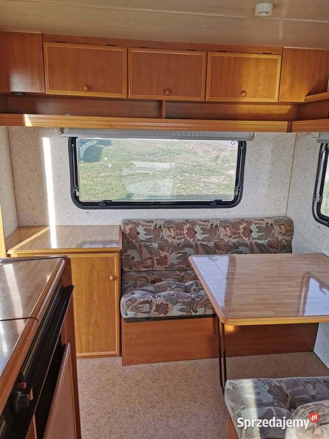 Przyczepa Kempingowa lekka 750 DMC 4 osobowa Przyczepy