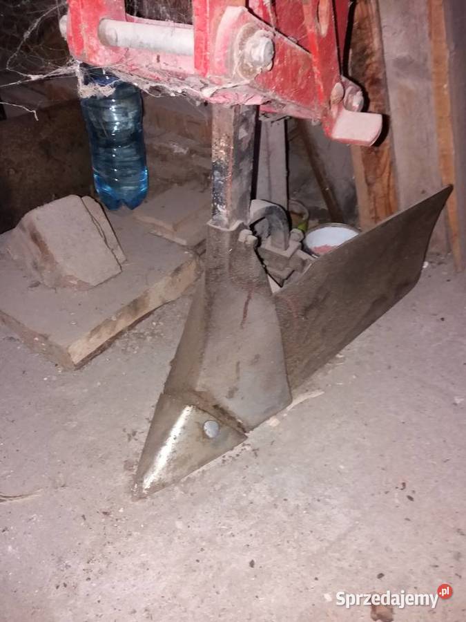 Sadzarka do ziemniaków czeska w oryginale Kobiele Wielkie