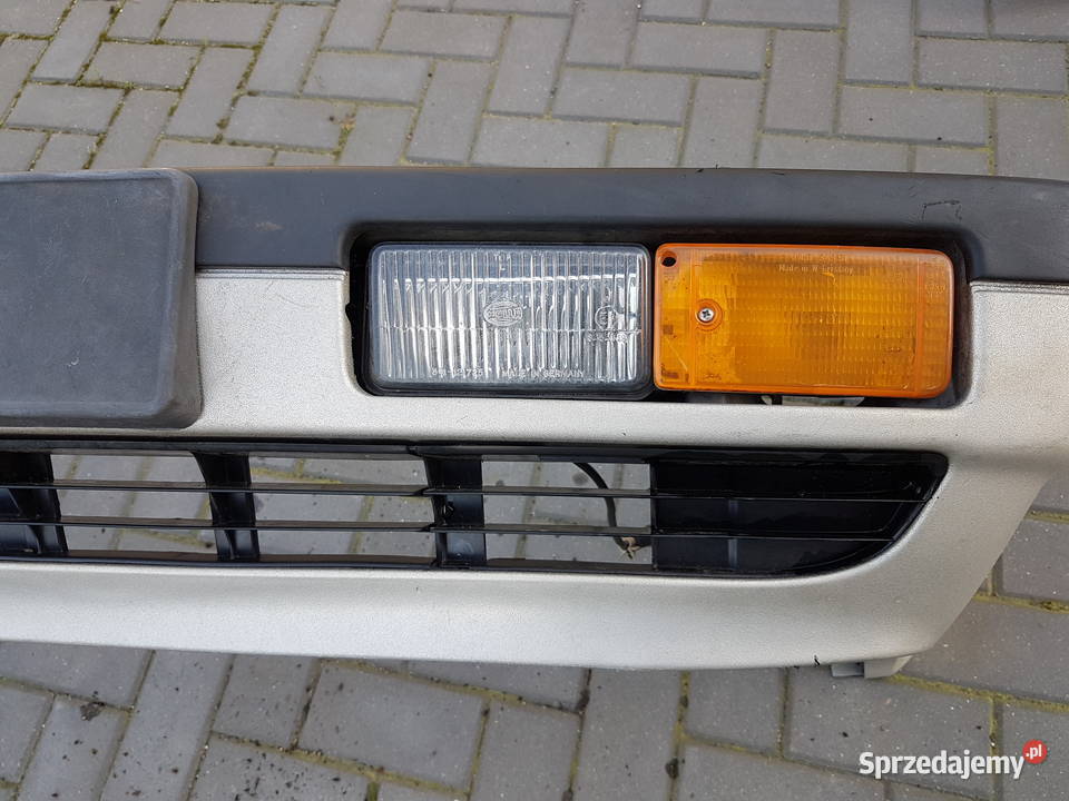 AUDI 80 90 COUPE B2 1983 ZDERZAK PRZOD HALOGEN Turek