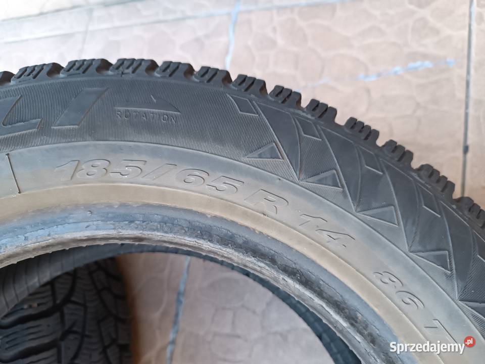 Para 2 sztuki Opony Zimowe 14 Pirelli Winter śląskie Częstochowa