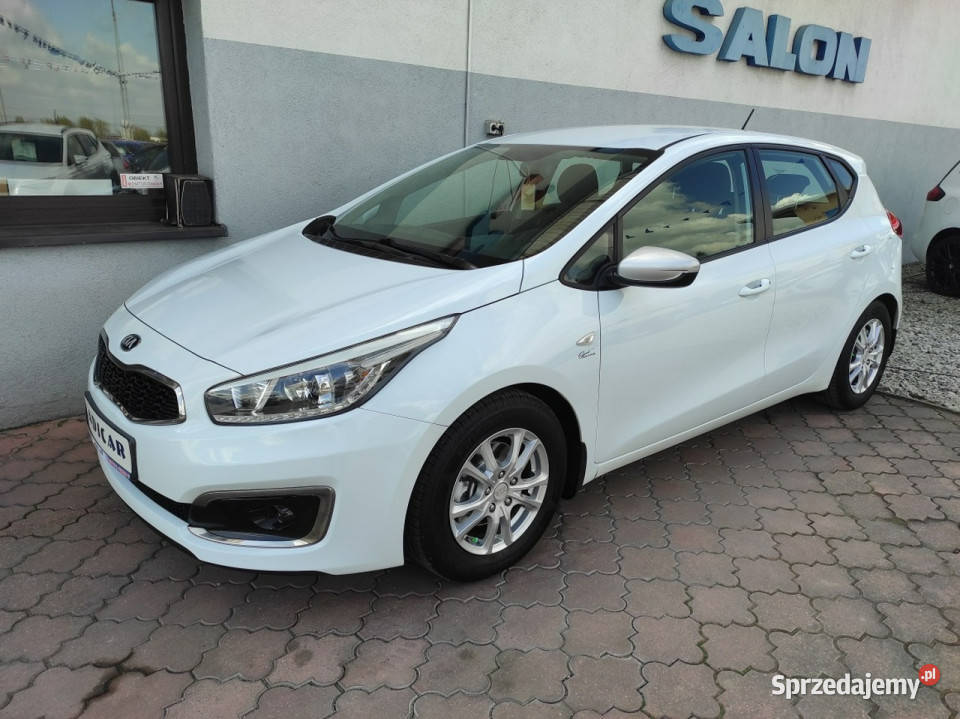 Kia Ceed FL 1Właściciel Krajowy 16 GDI 135 bez VAT marża sprzedam