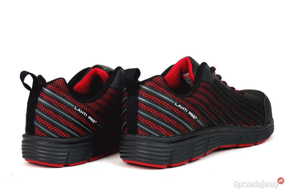 Ogrodniczki i buty robocze