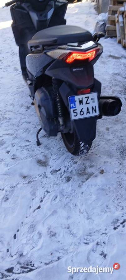 Honda forza 125 z 2018r ABS zarejestrowany czarny Warszawa sprzedam
