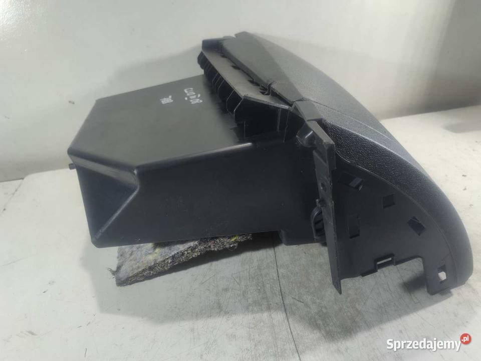 SCHOWEK RENAULT CLIO III 8200475692 osobowe