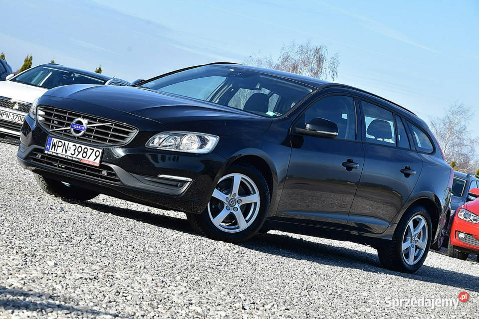 Volvo V60 20D3 150 Navi Alu Led Podg Fotele 150KM Nowe Kucice