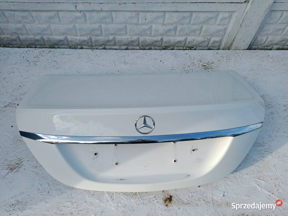 KLAPA BAGAŻNIKA MERCEDES CKLASA W 205 SEDAN 1421 Rakoniewice